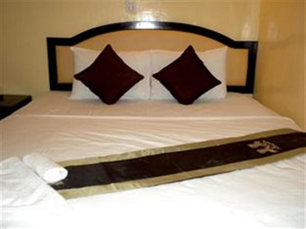Golden Boat Guesthouse Phnom Penh Ngoại thất bức ảnh