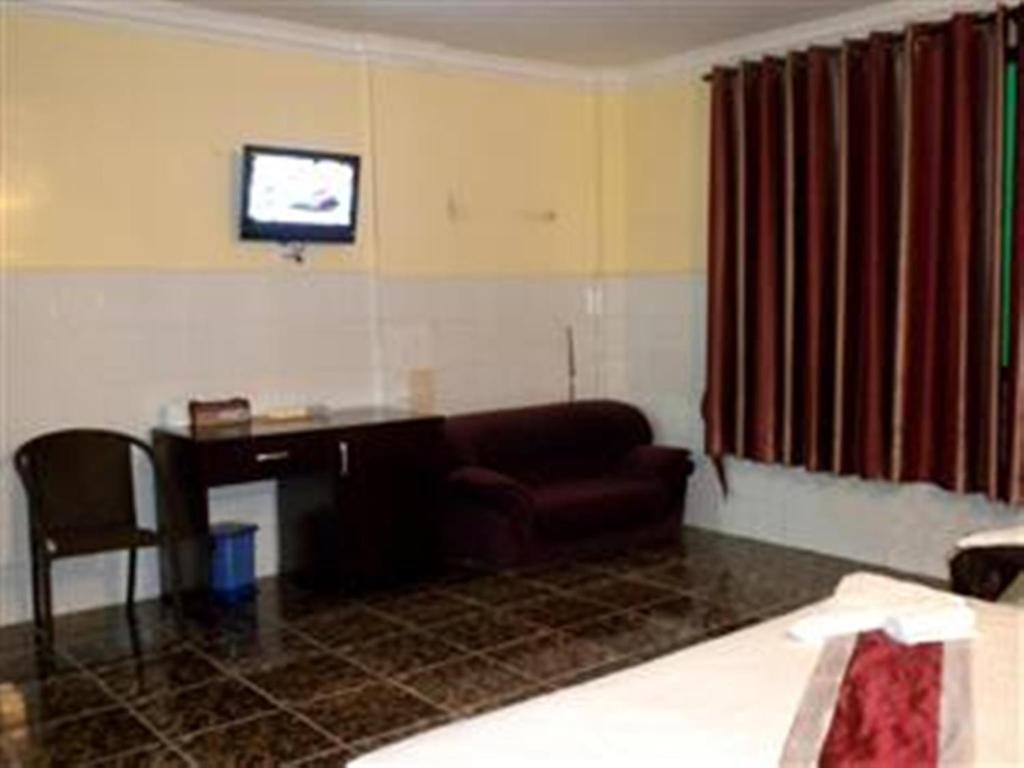 Golden Boat Guesthouse Phnom Penh Phòng bức ảnh