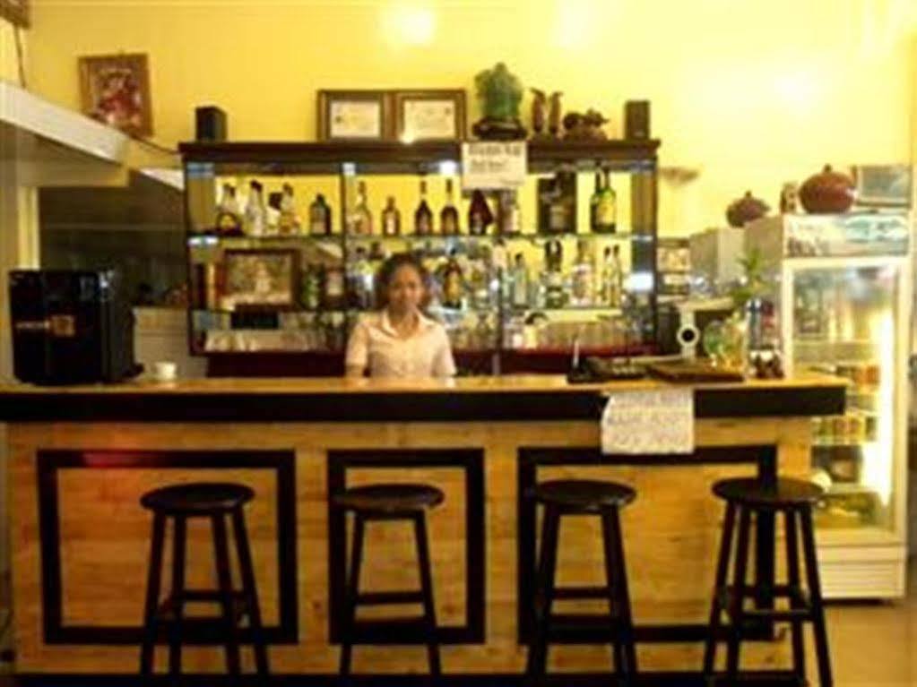 Golden Boat Guesthouse Phnom Penh Ngoại thất bức ảnh