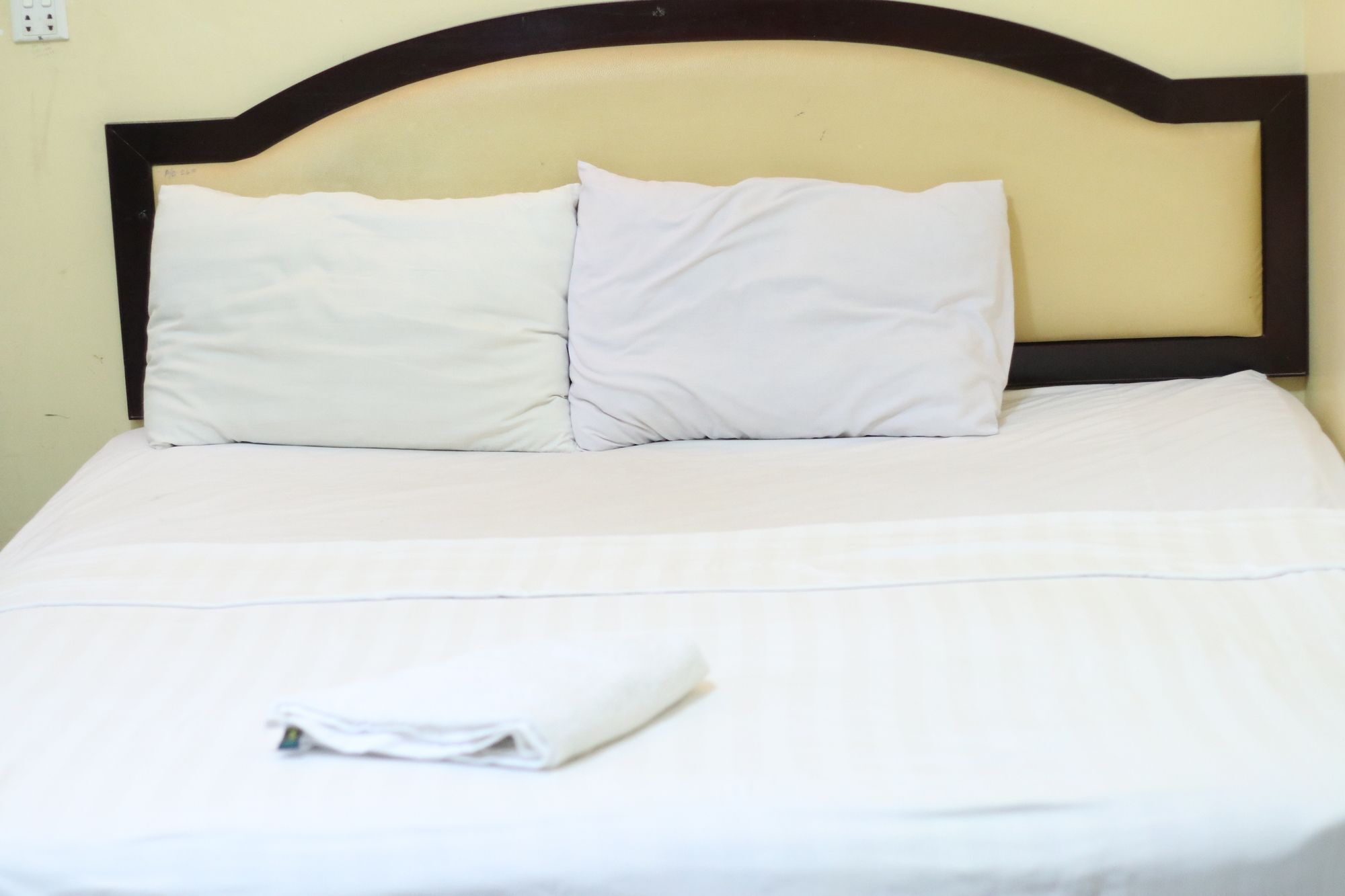 Golden Boat Guesthouse Phnom Penh Ngoại thất bức ảnh